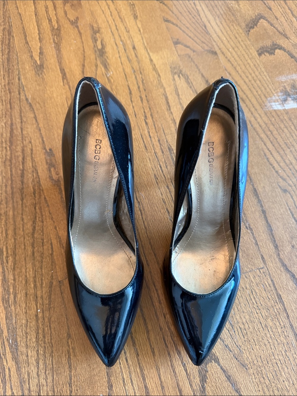 BCBGeneration Black Patent Pointed-Toe Pumps Size 8